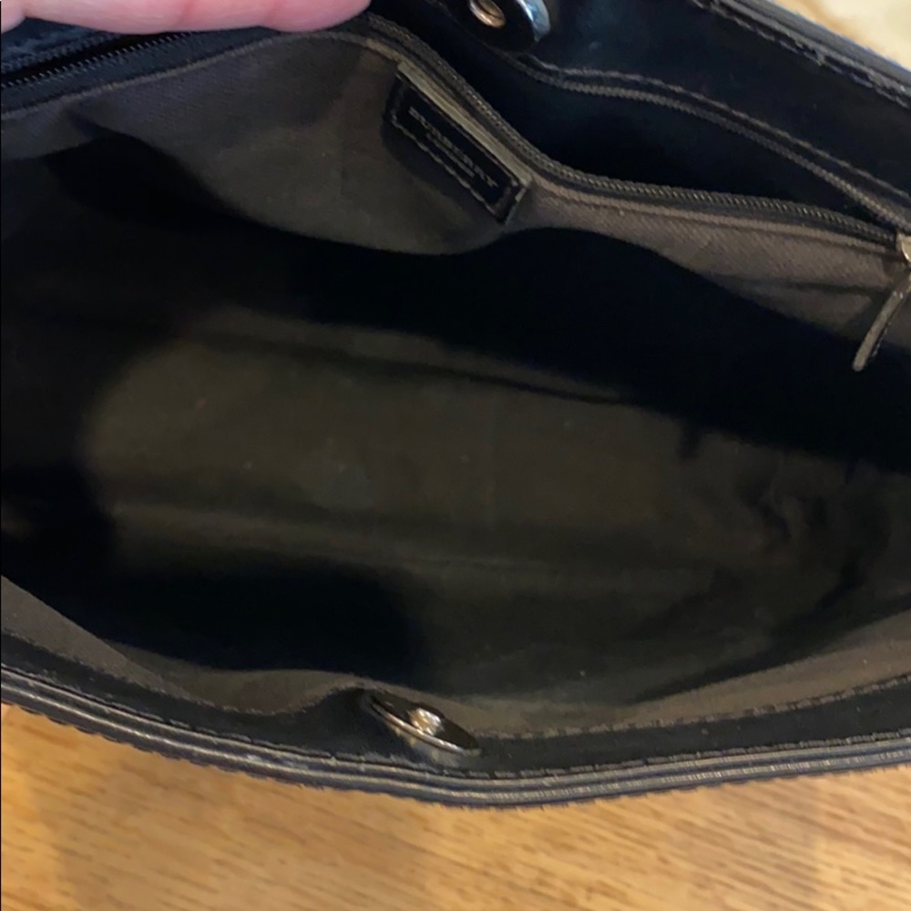 Burberry Authentic Check Tote Bag Black - Picture 5 of 8